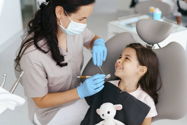 Best Cracked Tooth Emergency Dentist  in Carlinvle, IL